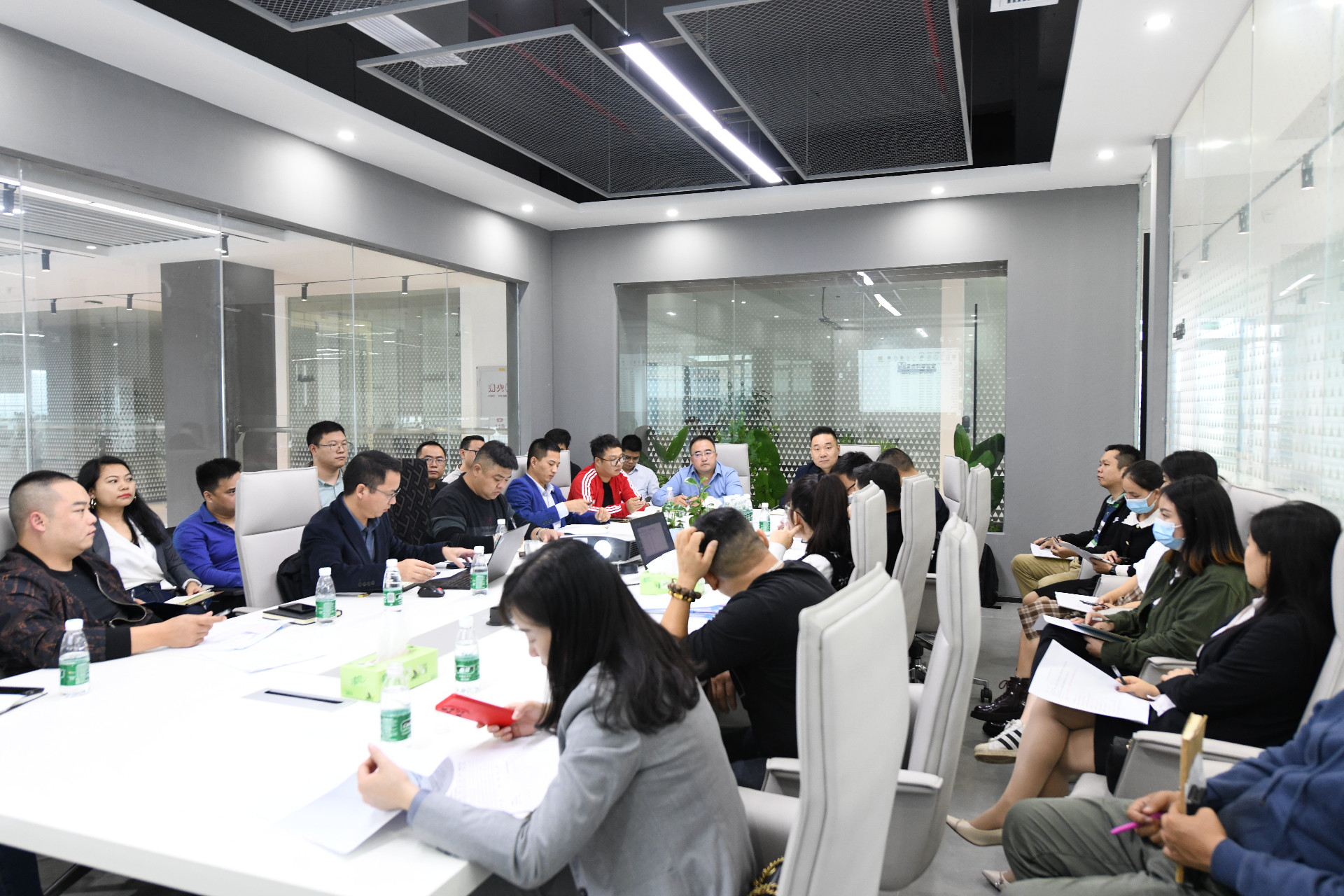 全力以赴鏖戰第四季，金石三維華南銷售團隊召開2022年第四季度銷售大會！